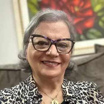 Psicóloga e Neuropsicóloga Regina Maria F. Lopes